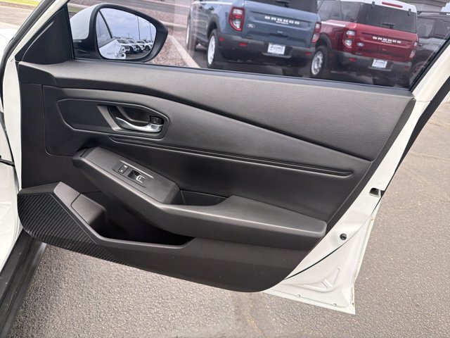 Used 2023 Honda Accord EX image 18