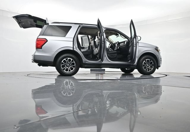 Certified 2024 Ford Expedition XLT AWD/4WD image 57