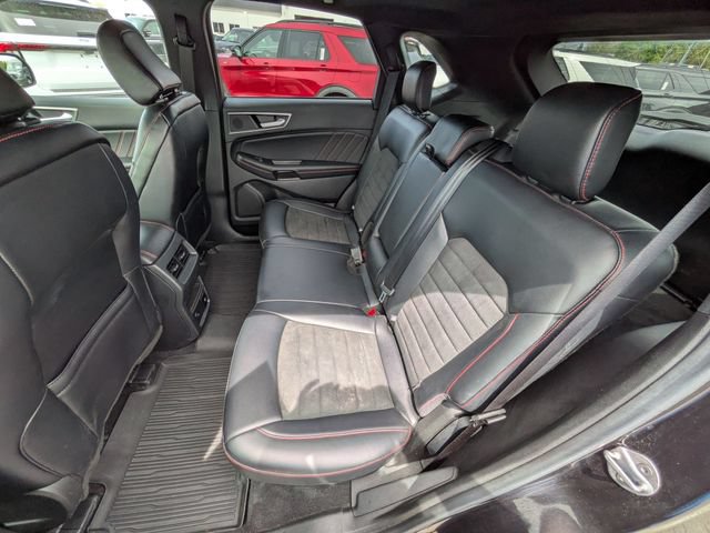 Certified 2023 Ford Edge ST-Line AWD/4WD image 18