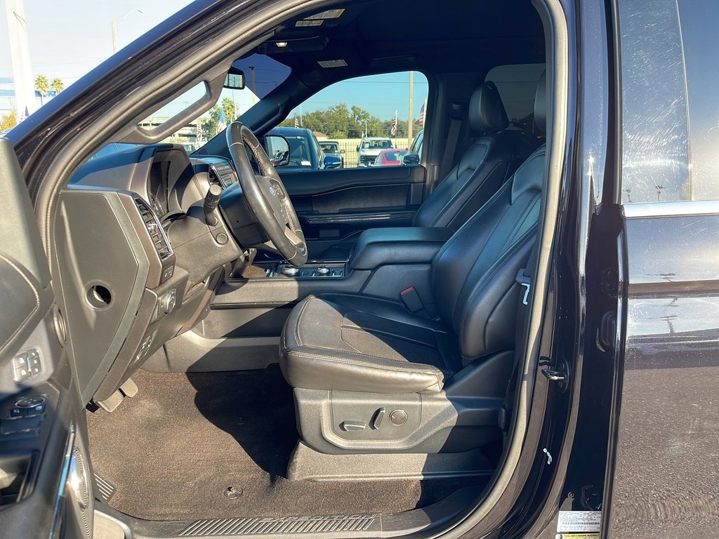 Certified 2021 Ford Expedition Limited image 11