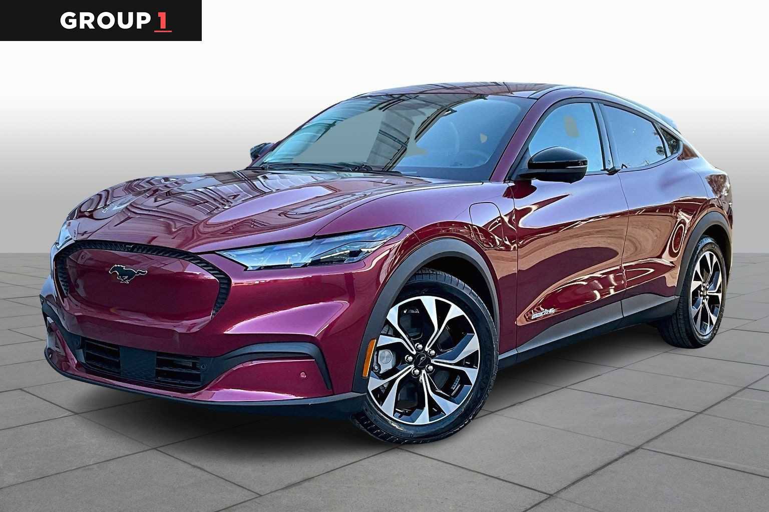 Certified 2025 Ford Mustang Mach-E Select w/ Comfort Package Lite image 5