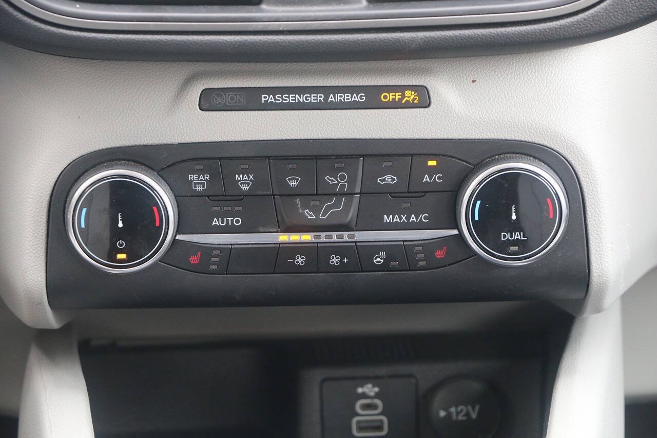 Certified 2024 Ford Escape Active AWD/4WD image 23