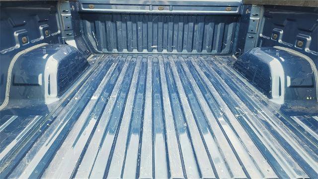 Used 2024 GMC Sierra 1500 SLT image 32