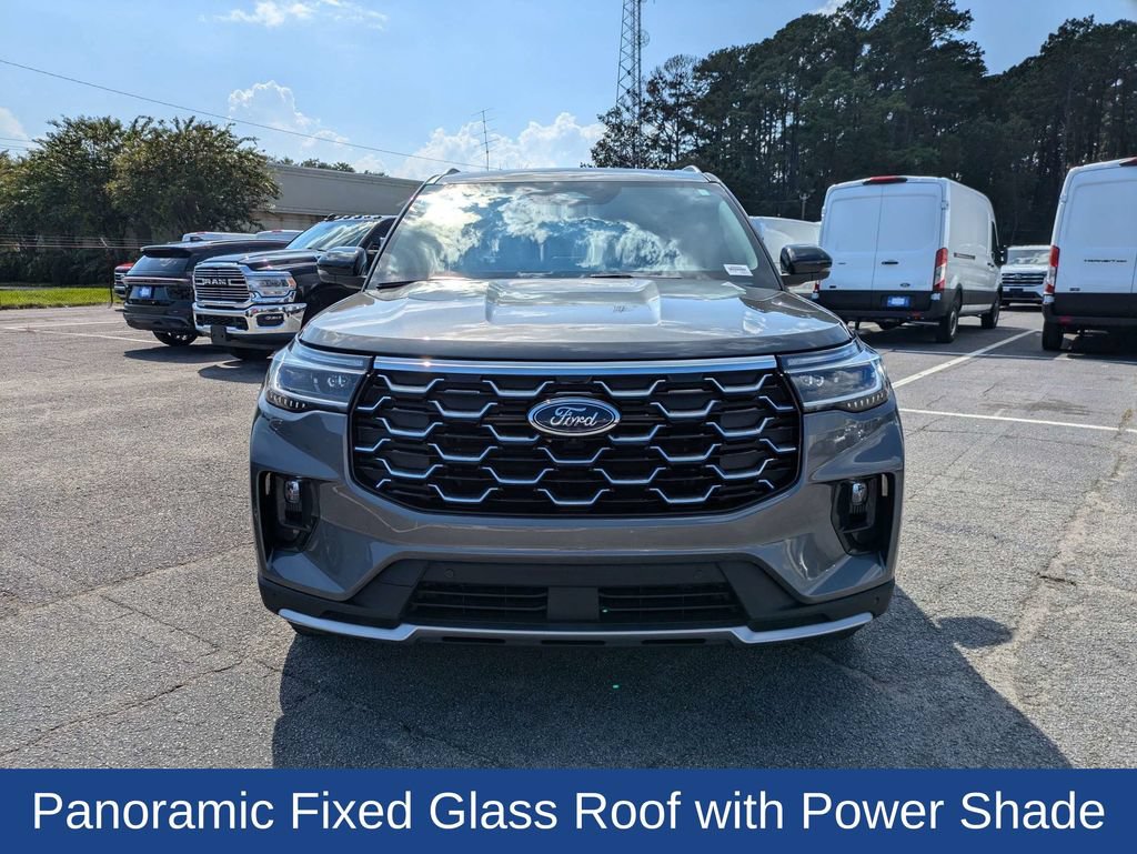 Certified 2026 Ford Explorer Platinum RWD image 9