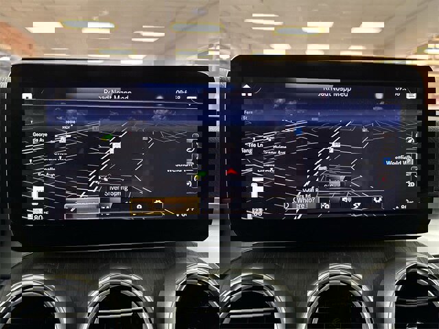 Used 2022 Mercedes-Benz GLC 300 4MATIC image 10