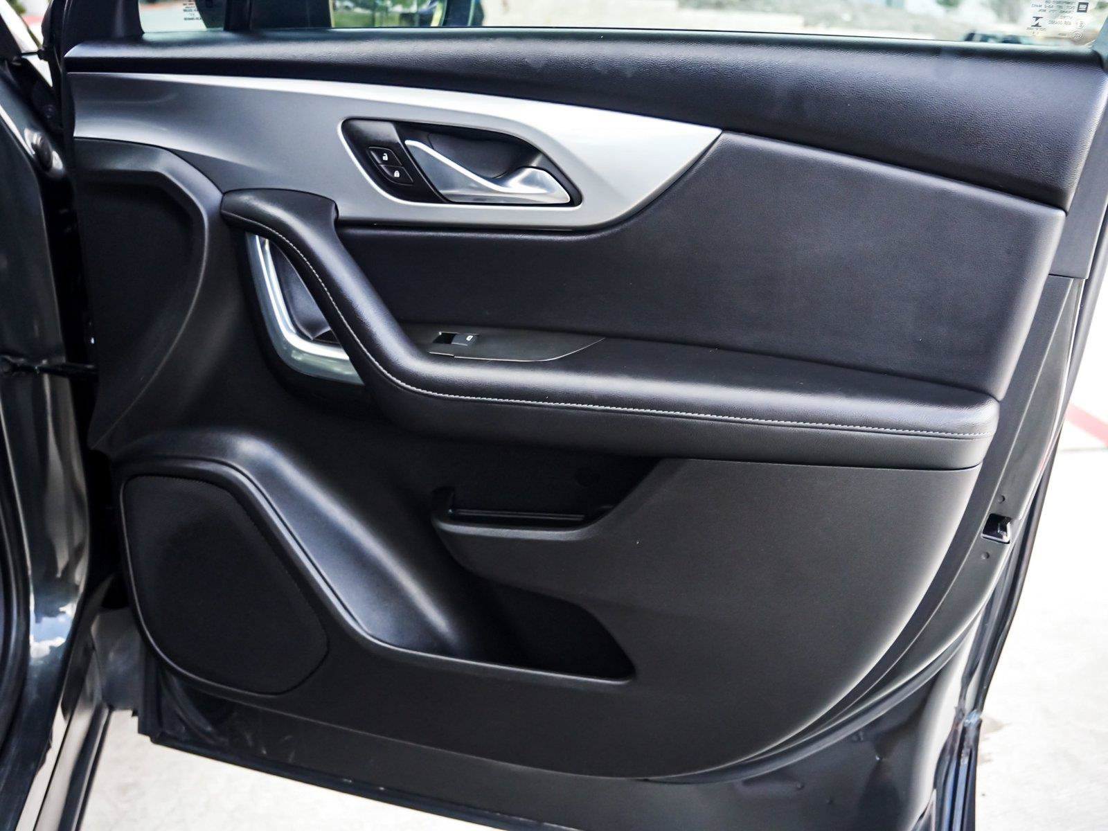 Used 2020 Chevrolet Blazer LT FWD image 25