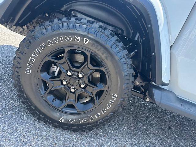 Used 2023 Jeep Gladiator Sport AWD/4WD image 10