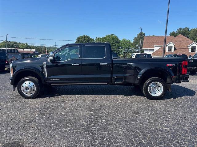 Certified 2023 Ford F450 Platinum w/ FX4 Off-Road Package AWD/4WD image 4