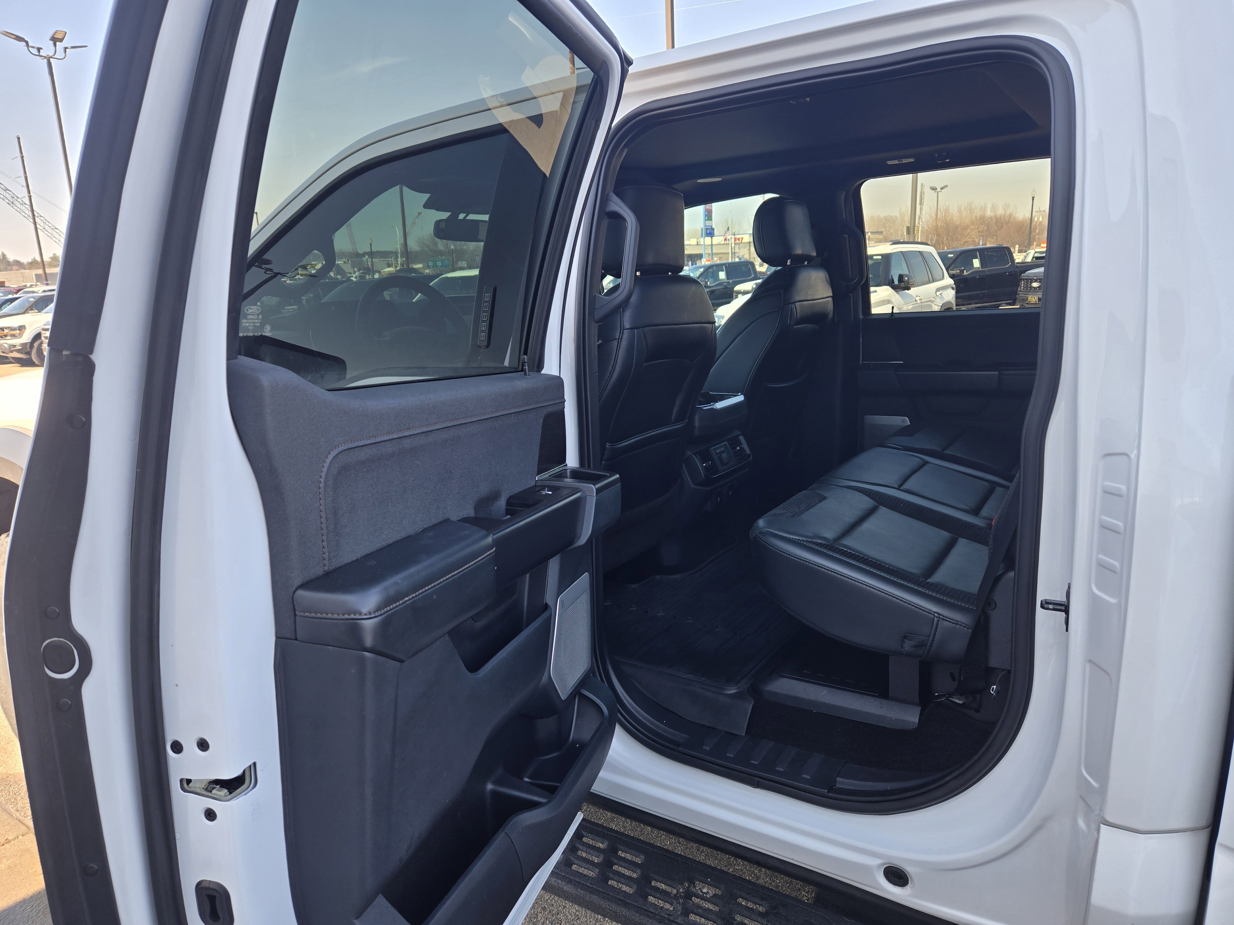 Certified 2022 Ford F150 Raptor w/ Raptor 37 Performance Package AWD/4WD image 12