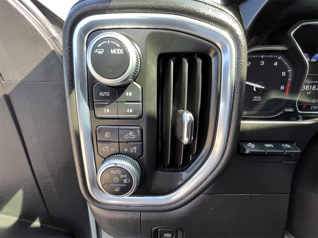 Used 2020 GMC Sierra 1500 Denali w/ Denali Ultimate Package image 18