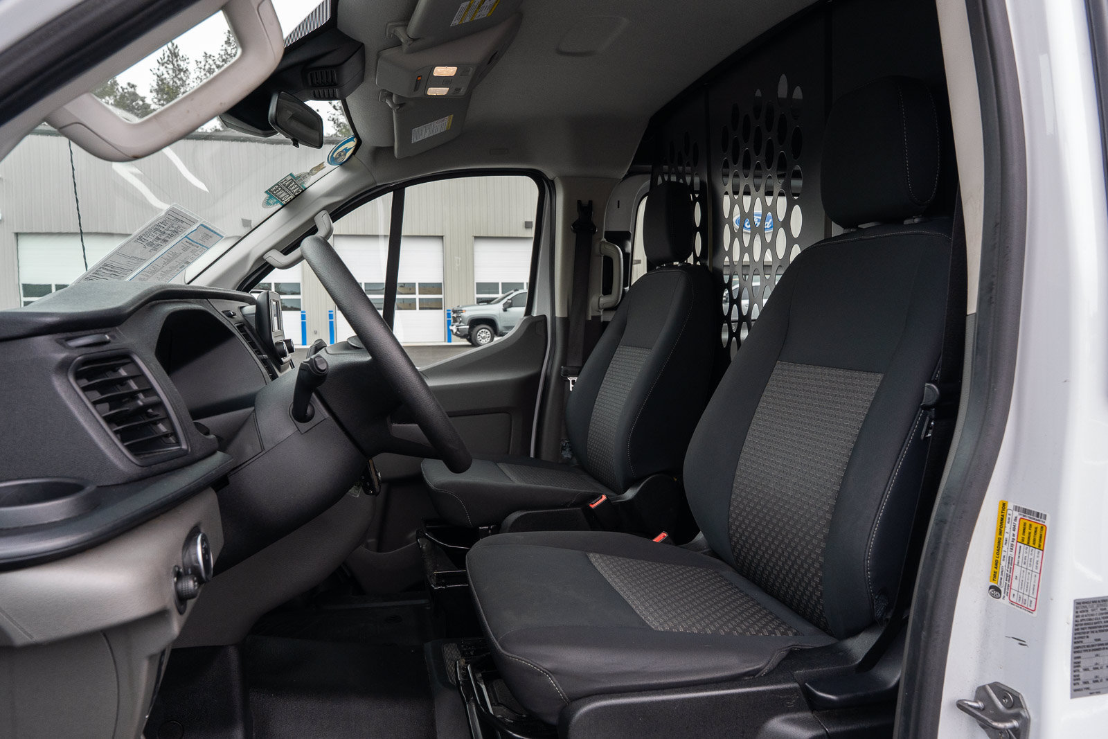 Certified 2025 Ford Transit 250 Low Roof w/ Exterior Upgrade Package RWD image 21