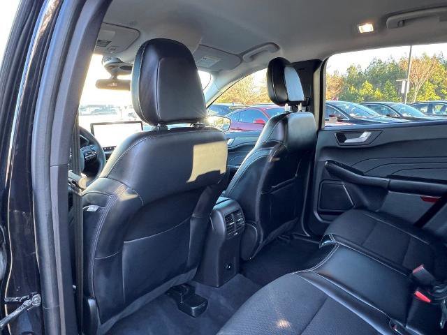 Certified 2023 Ford Escape SE image 32