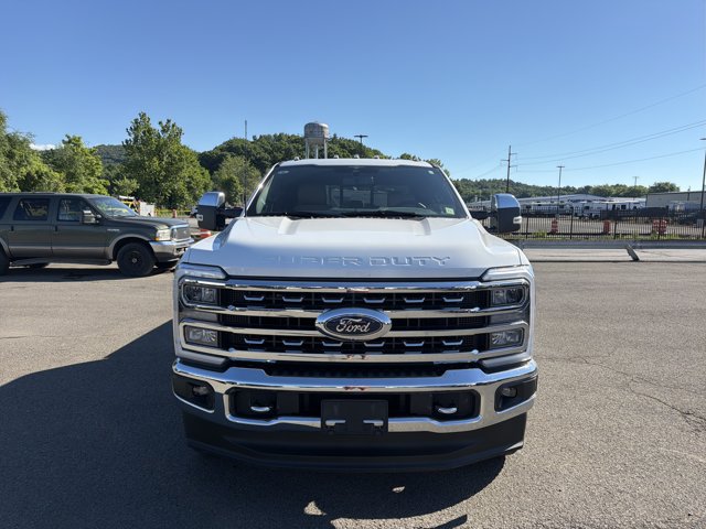 Certified 2023 Ford F250 Lariat w/ Chrome Package AWD/4WD image 2
