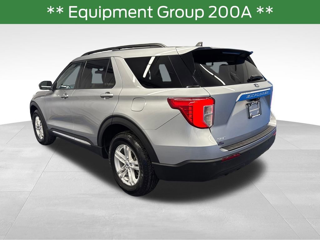 Certified 2023 Ford Explorer XLT AWD/4WD image 3