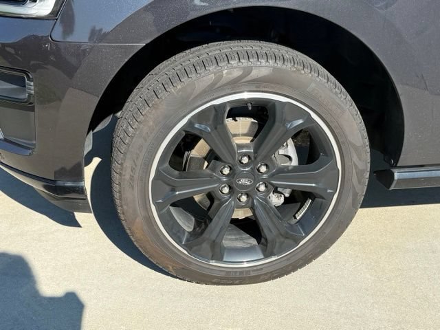 Certified 2024 Ford Expedition Max Limited RWD image 5