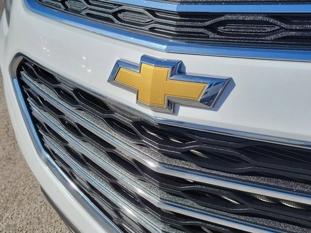 Used 2017 Chevrolet Equinox Premier w/ Enhanced Convenience Package image 7