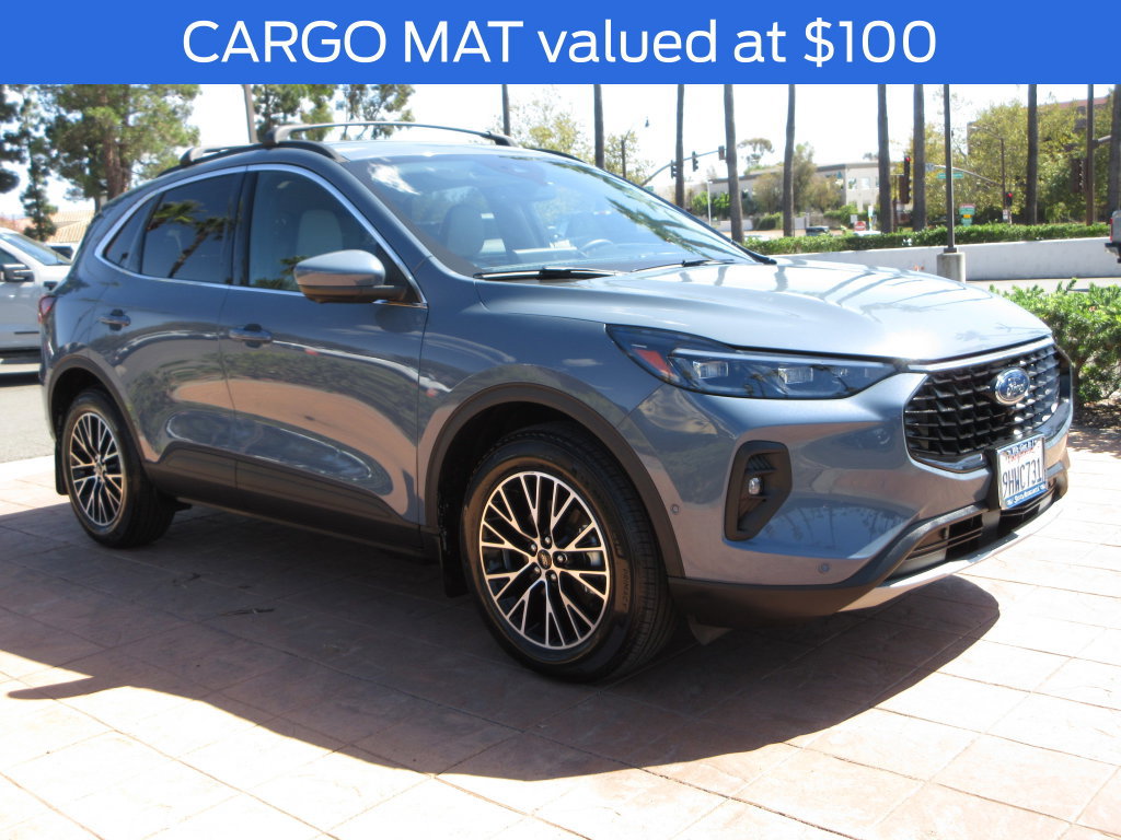 Certified 2023 Ford Escape SE w/ PHEV Premium Package FWD image 7