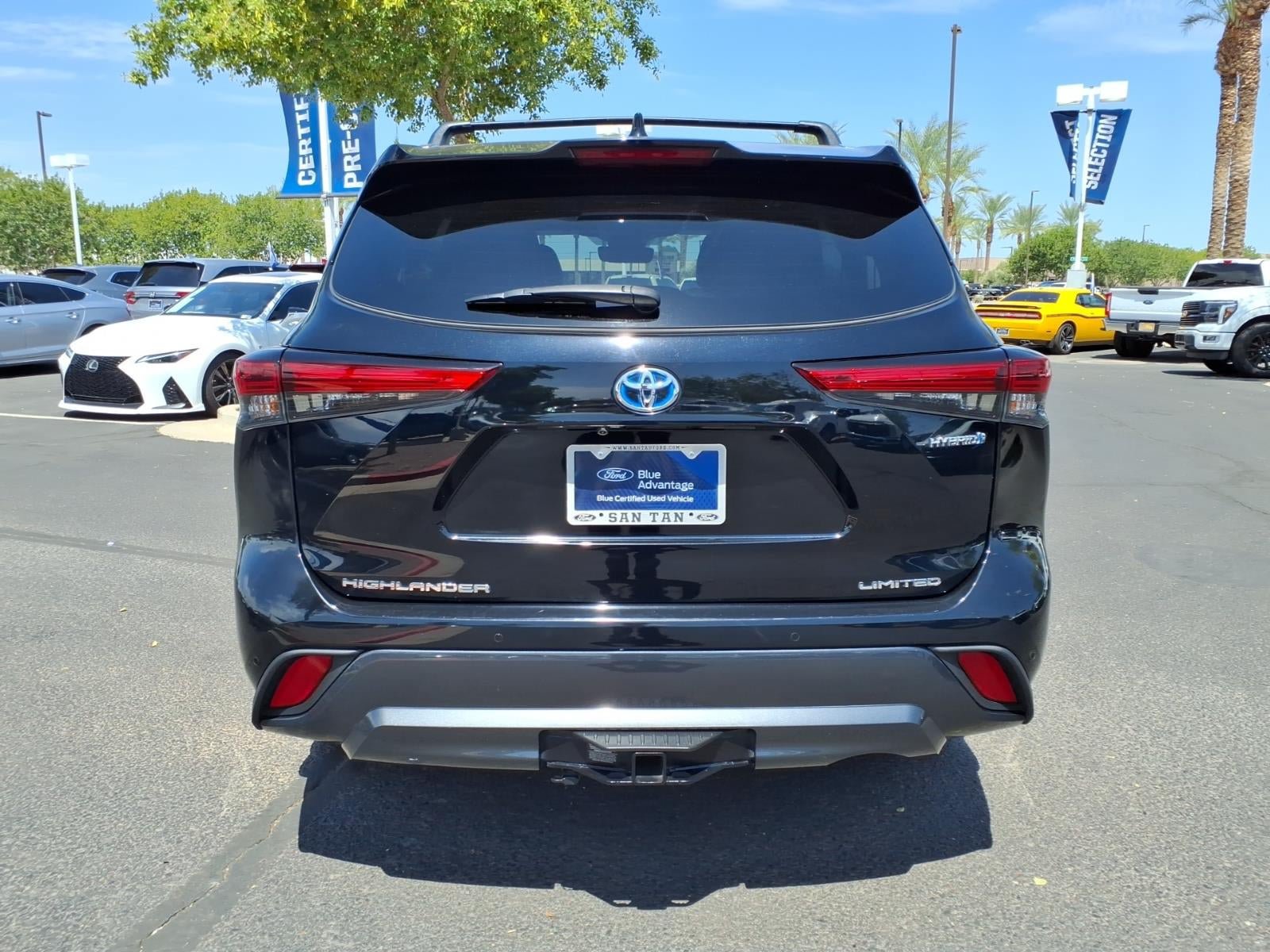 Used 2022 Toyota Highlander Limited AWD/4WD image 5