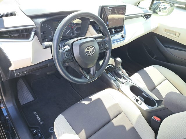 Used 2024 Toyota Corolla LE image 18