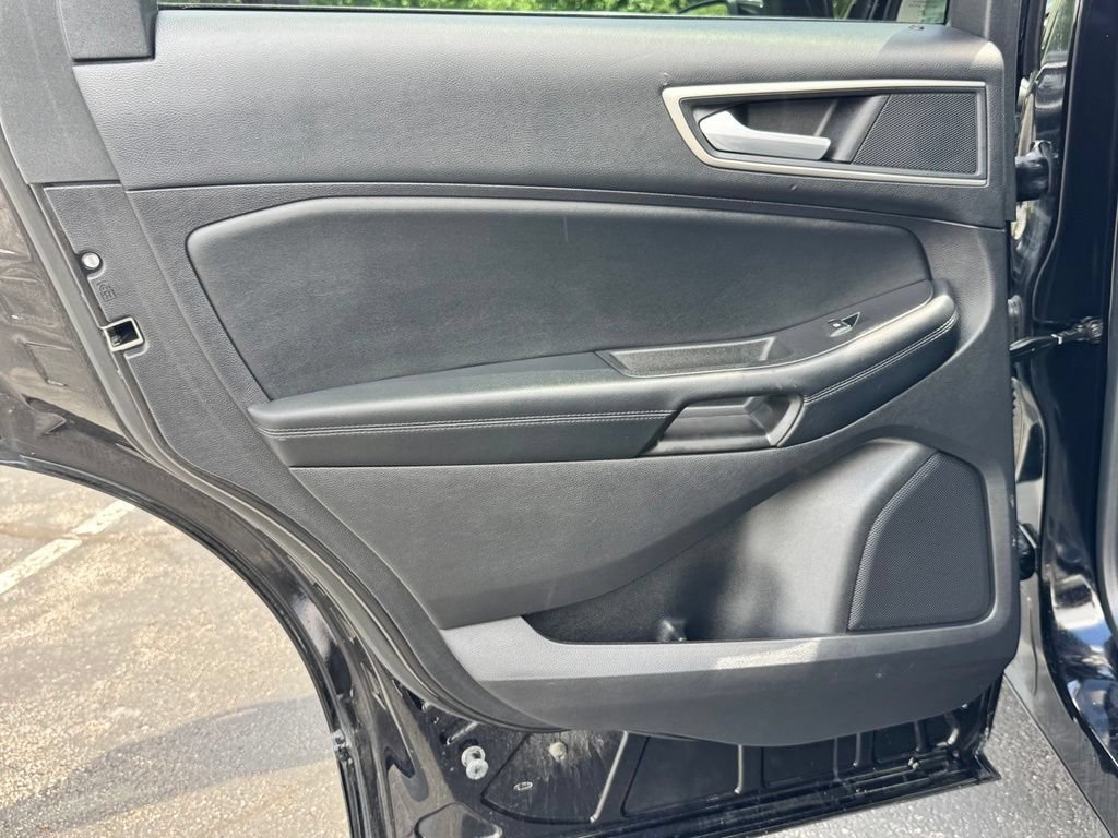 Certified 2020 Ford Edge SEL FWD image 27