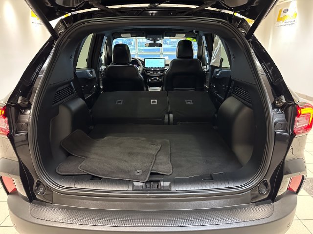 Certified 2025 Ford Escape ST-Line w/ Tech Pack #1 AWD/4WD image 22