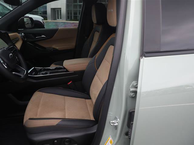 Used 2025 Chevrolet Equinox ACTIV FWD image 7