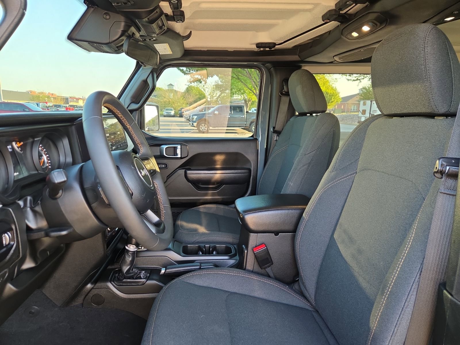 Used 2024 Jeep Wrangler Sport S image 14