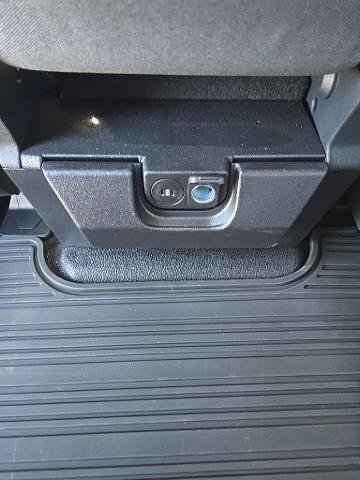 Certified 2025 Ford F350 XL AWD/4WD image 29
