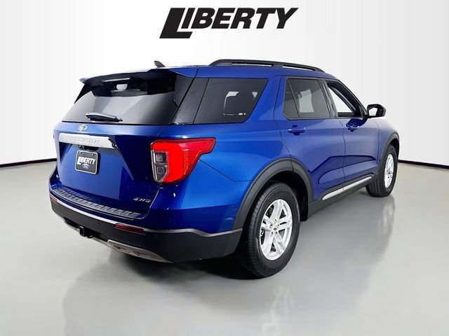Certified 2022 Ford Explorer XLT w/ Equipment Group 202A image 5