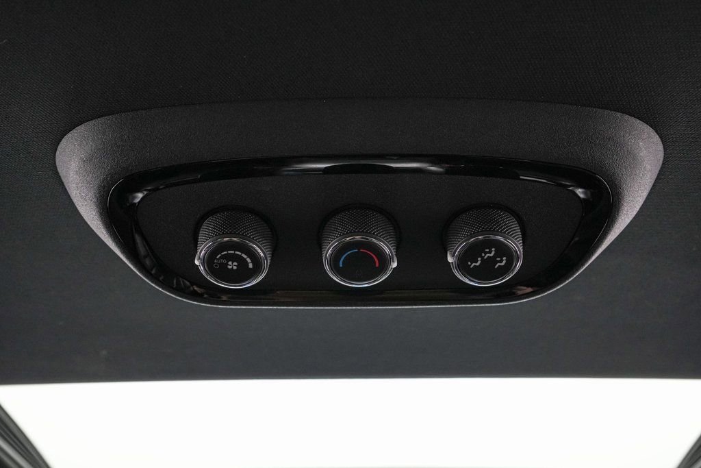 Used 2024 Dodge Durango GT image 21