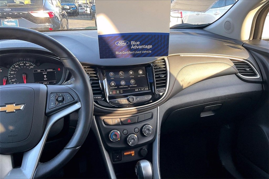 Used 2019 Chevrolet Trax LT w/ LT Convenience Package image 5