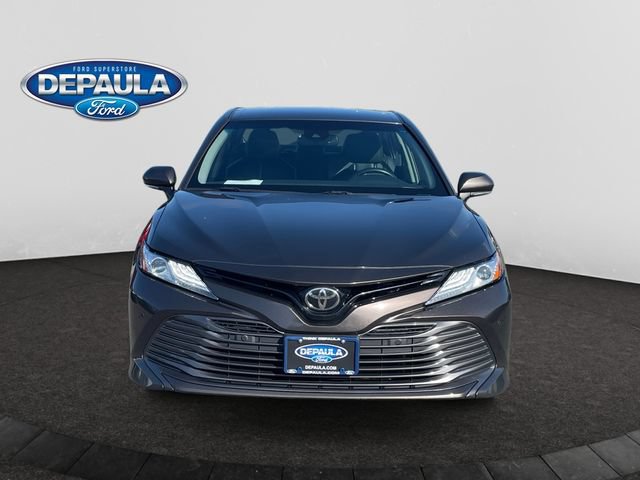 Used 2018 Toyota Camry XLE FWD image 10