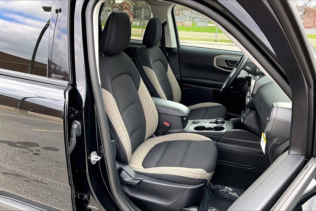 Certified 2025 Ford Bronco Sport Big Bend w/ Convenience Package AWD/4WD image 7