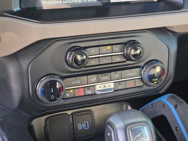 Certified 2022 Ford Bronco Wildtrak image 28