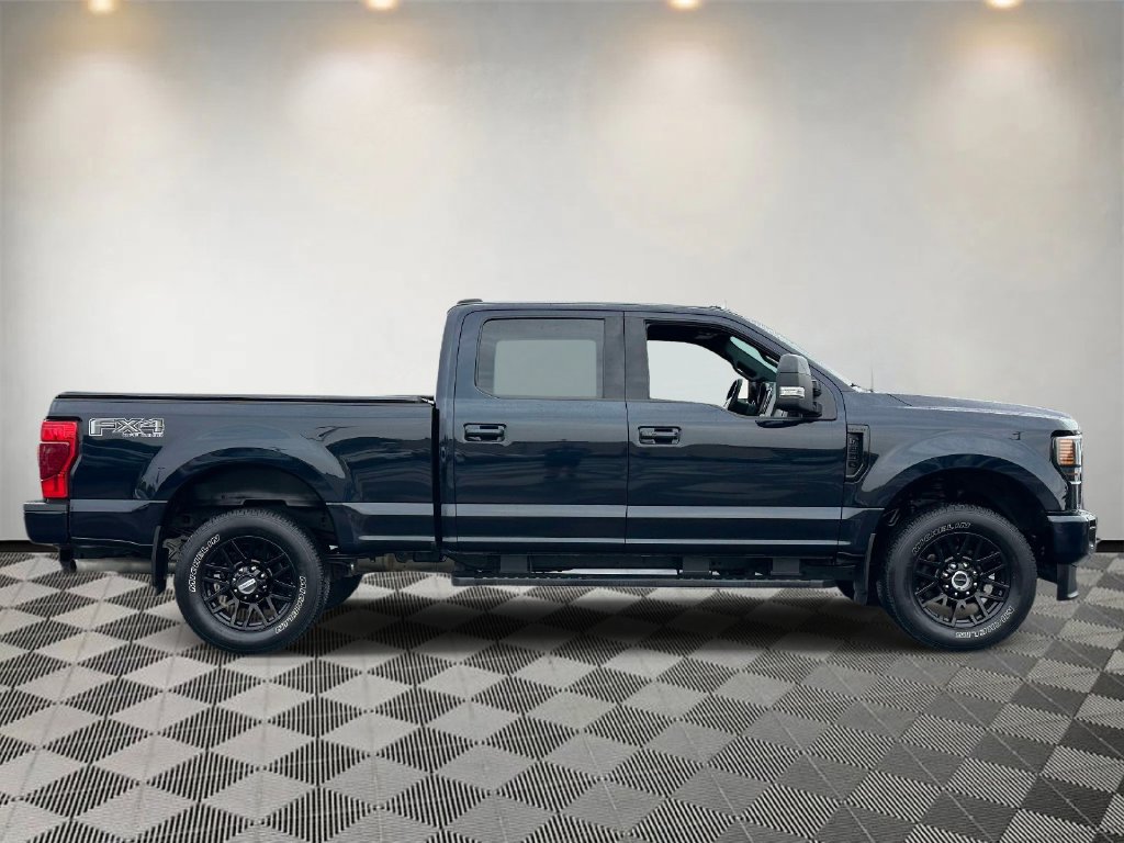 Certified 2022 Ford F250 Lariat w/ Black Appearance Package AWD/4WD image 2