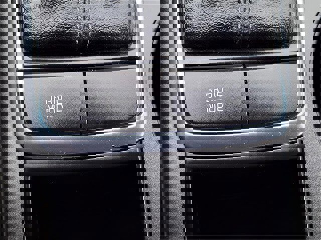 Used 2016 Kia Optima LX image 19