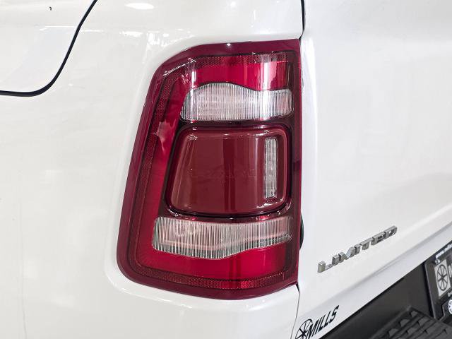 Used 2023 RAM 1500 Limited AWD/4WD image 15