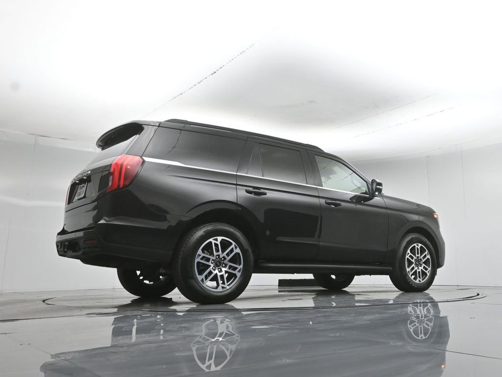 Certified 2025 Ford Expedition Active RWD image 51