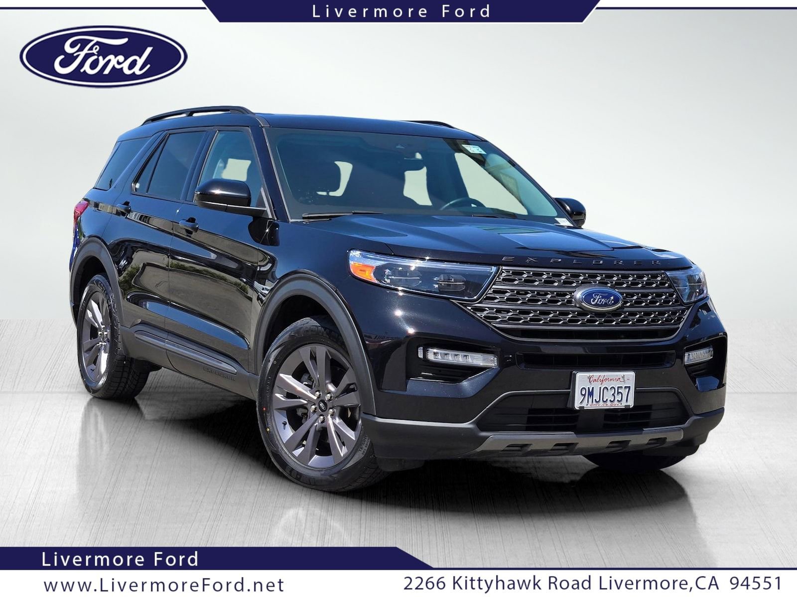 Certified 2023 Ford Explorer XLT w/ Equipment Group 202A