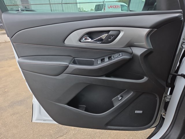 Used 2021 Chevrolet Traverse RS w/ LPO, Floor Liner Package FWD image 19