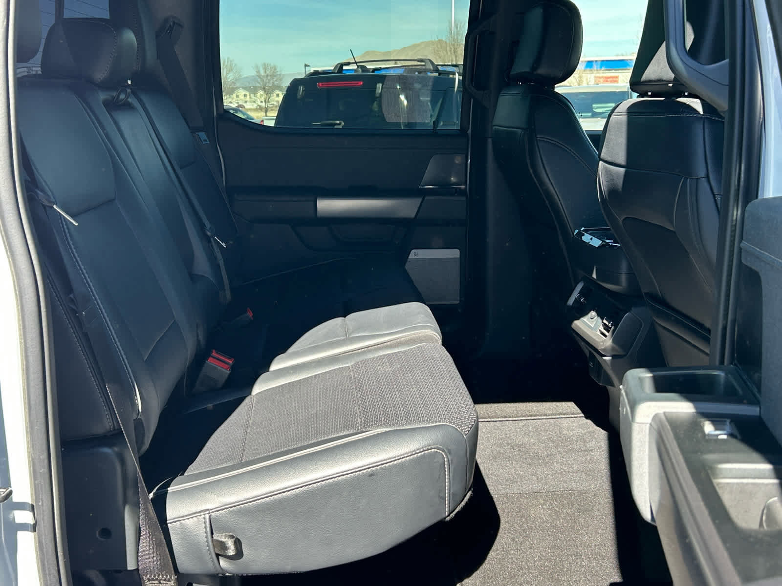 Certified 2025 Ford F150 Lariat image 19