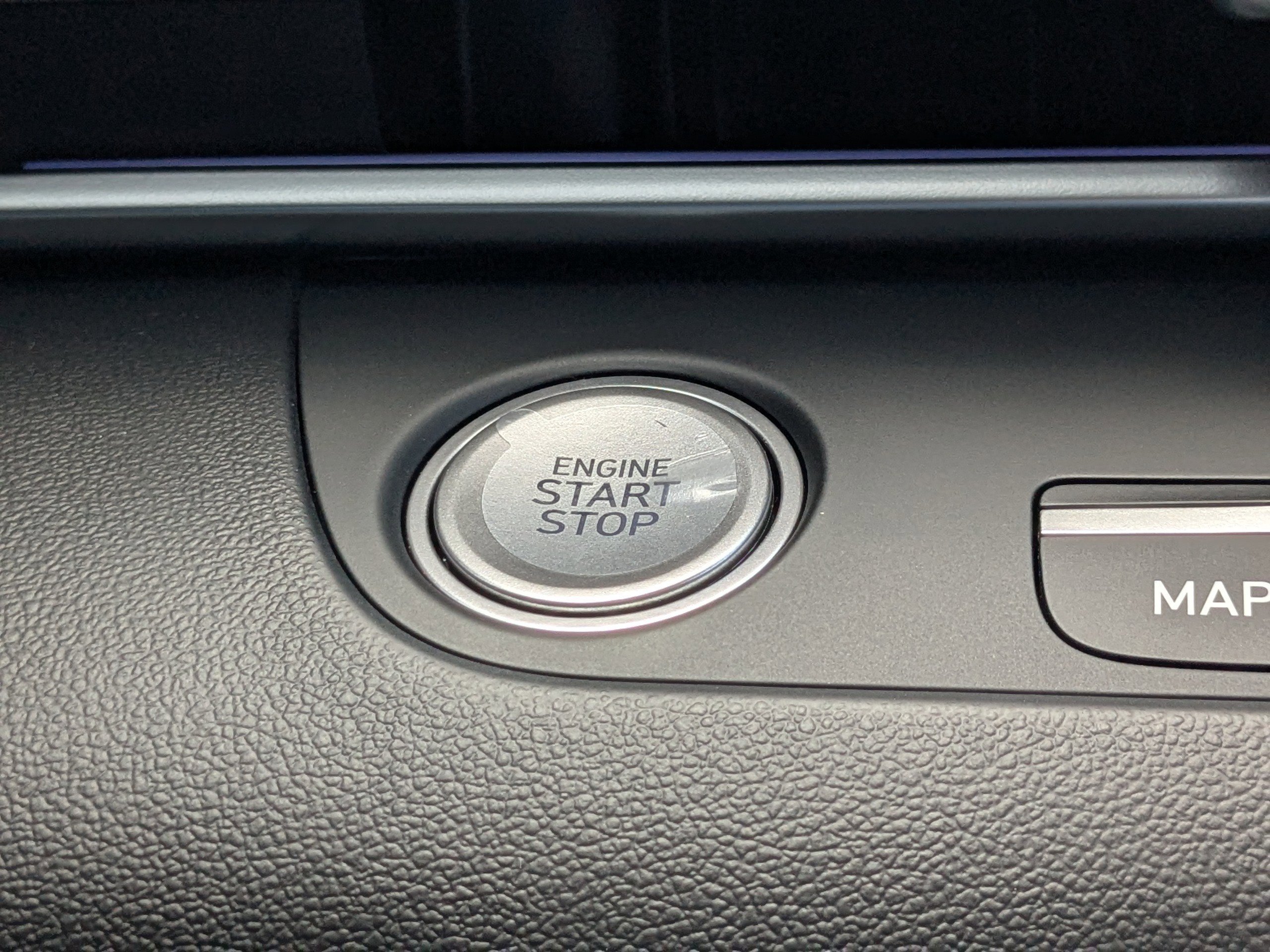 Used 2025 Hyundai Elantra Limited w/ Cargo Package FWD image 29