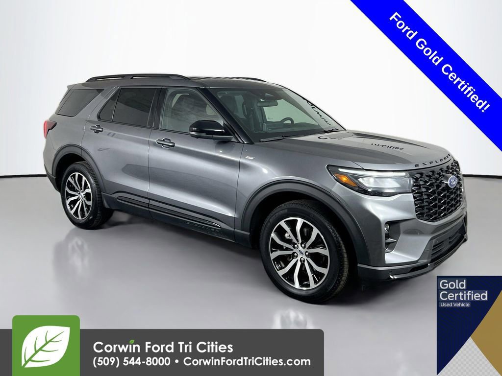 Certified 2025 Ford Explorer ST-Line image 7