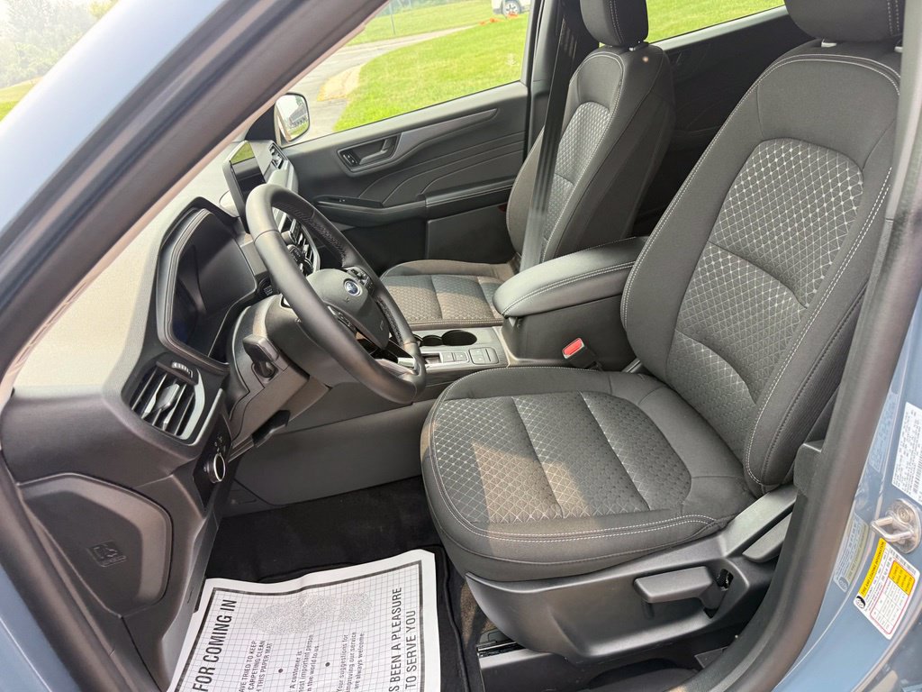 Certified 2026 Ford Escape Active w/ Cold Weather Package AWD/4WD image 20
