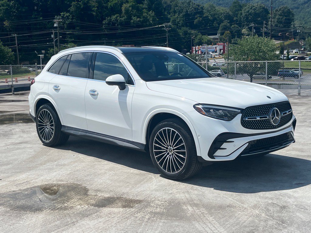 Used 2024 Mercedes-Benz GLC 300 4MATIC