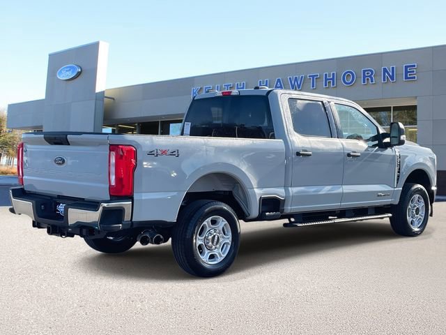 Certified 2025 Ford F250 XLT image 4