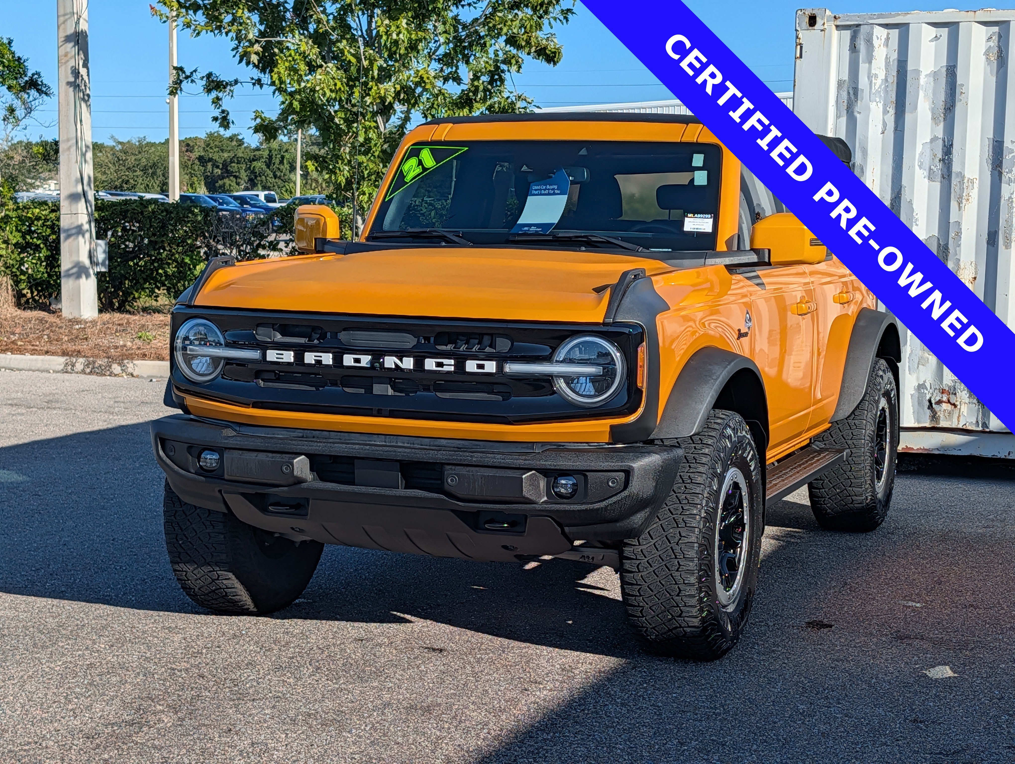 Certified 2021 Ford Bronco Outer Banks w/ Sasquatch Package AWD/4WD image 8