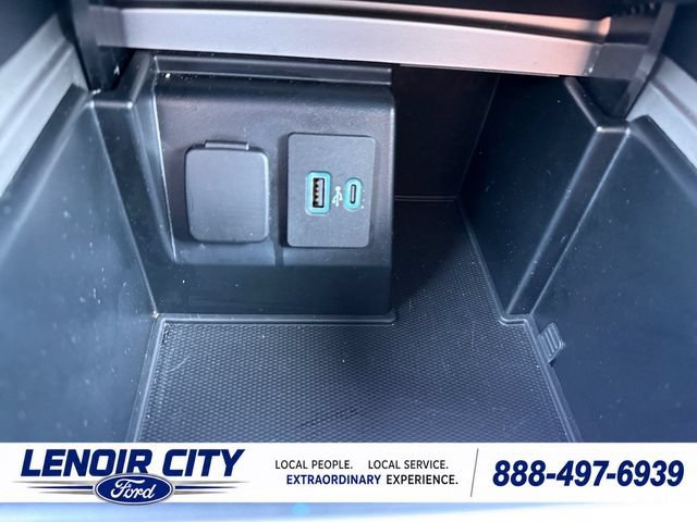 Certified 2020 Ford Explorer XLT w/ Equipment Group 202A AWD/4WD image 27