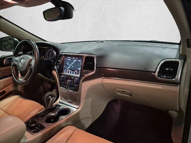 Used 2018 Jeep Grand Cherokee Limited w/ Luxury Group II AWD/4WD image 22