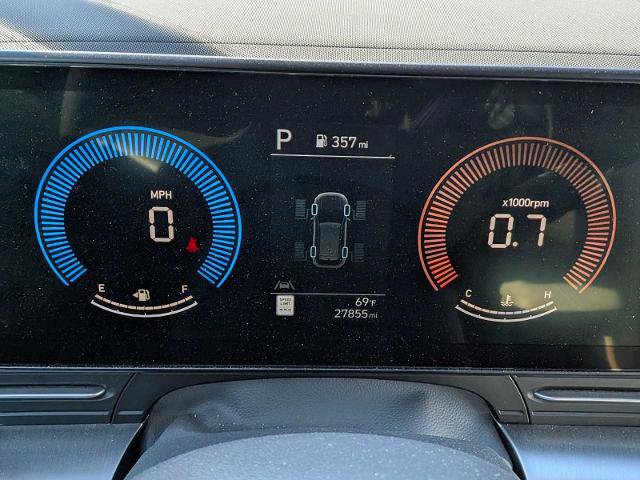 Used 2025 Hyundai Kona SEL AWD/4WD image 26